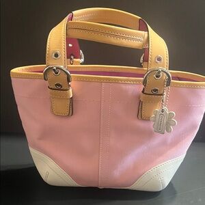 Coach Pink SoHo Tote with Daisy charm-Vintage 2000s